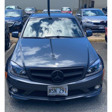 Load image into Gallery viewer, Mercedes-Benz C-Class AMG Style Front Grille (2008-2014) | W204 - euroluxuryparts