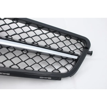 Load image into Gallery viewer, Mercedes-Benz C-Class AMG Style Front Grille (2008-2014) | W204 - euroluxuryparts
